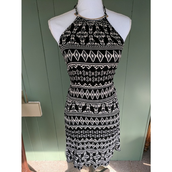 Charlotte Russe Dresses & Skirts - Charlotte Russe Gold Collar Halter Top Dress